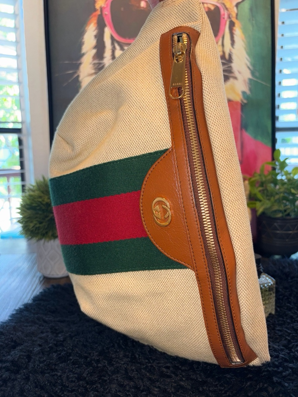 Gucci Beige Canvas Belt Bag with Green-Red Stripe - Picture 4 of 5